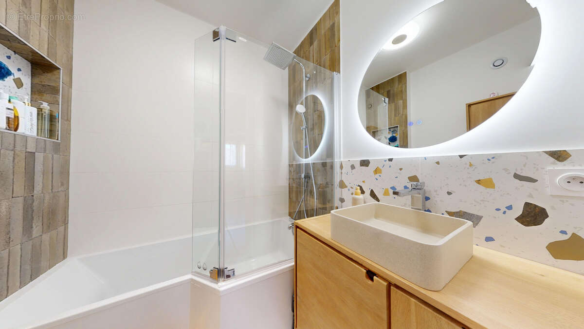 Appartement à SAINT-ETIENNE