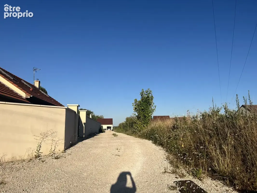 Terrain 800 m² à Gemeaux  - photo 4