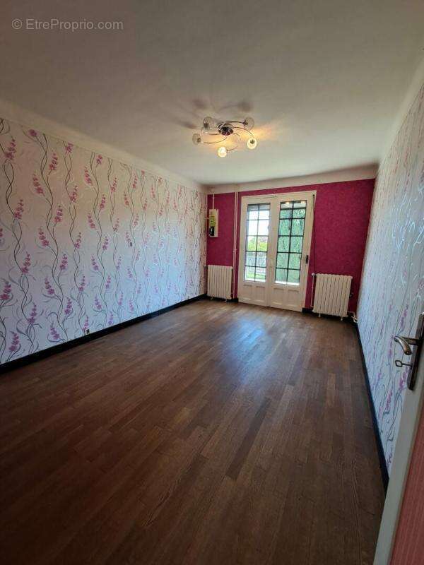 Maison Pont Saint Mard 5 pièce(s) 92 m2 - photo 6