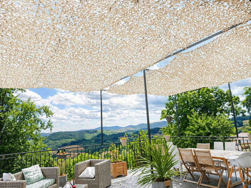 Ardèche - Magnifique Maison d'architecte de 184 m² habitable - Bel espace extérieur - Vue panoramique sur les montagnes ardèchoi - photo 16