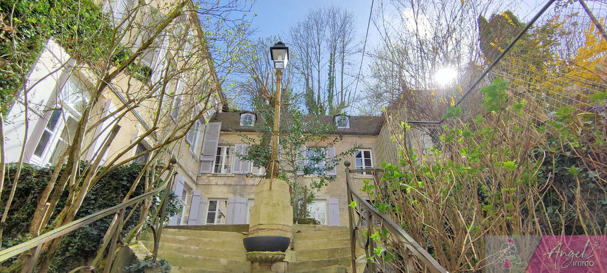 Appartement à GRAY