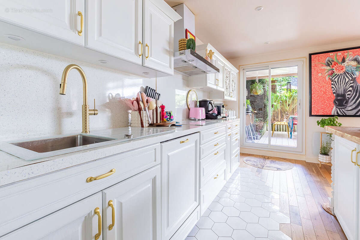 Appartement à VERRIERES-LE-BUISSON