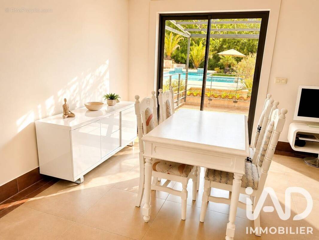 Photo 1 - Appartement à GRIMAUD