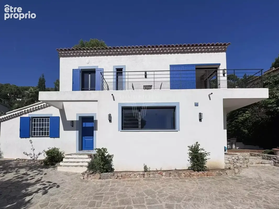 Villa contemporaine avec piscine et aperçu mer - photo 2