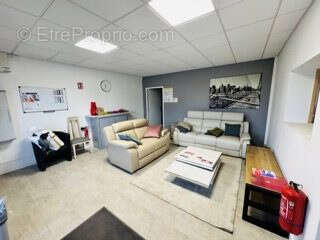 Commerce à ARS-SUR-MOSELLE