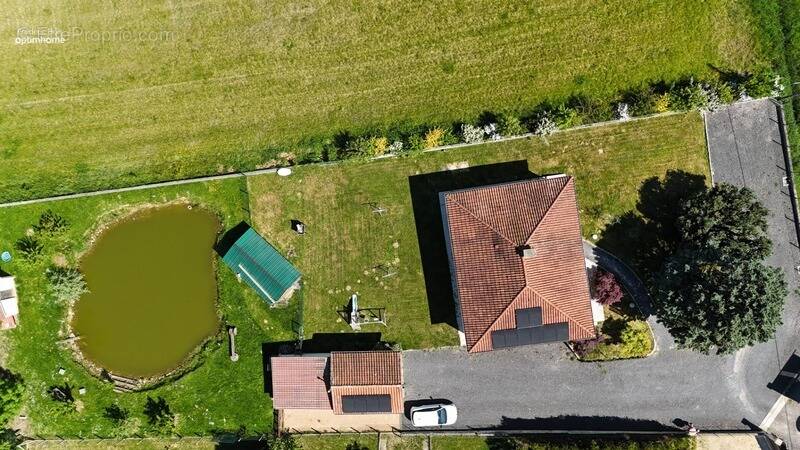 Maison à VONNAS