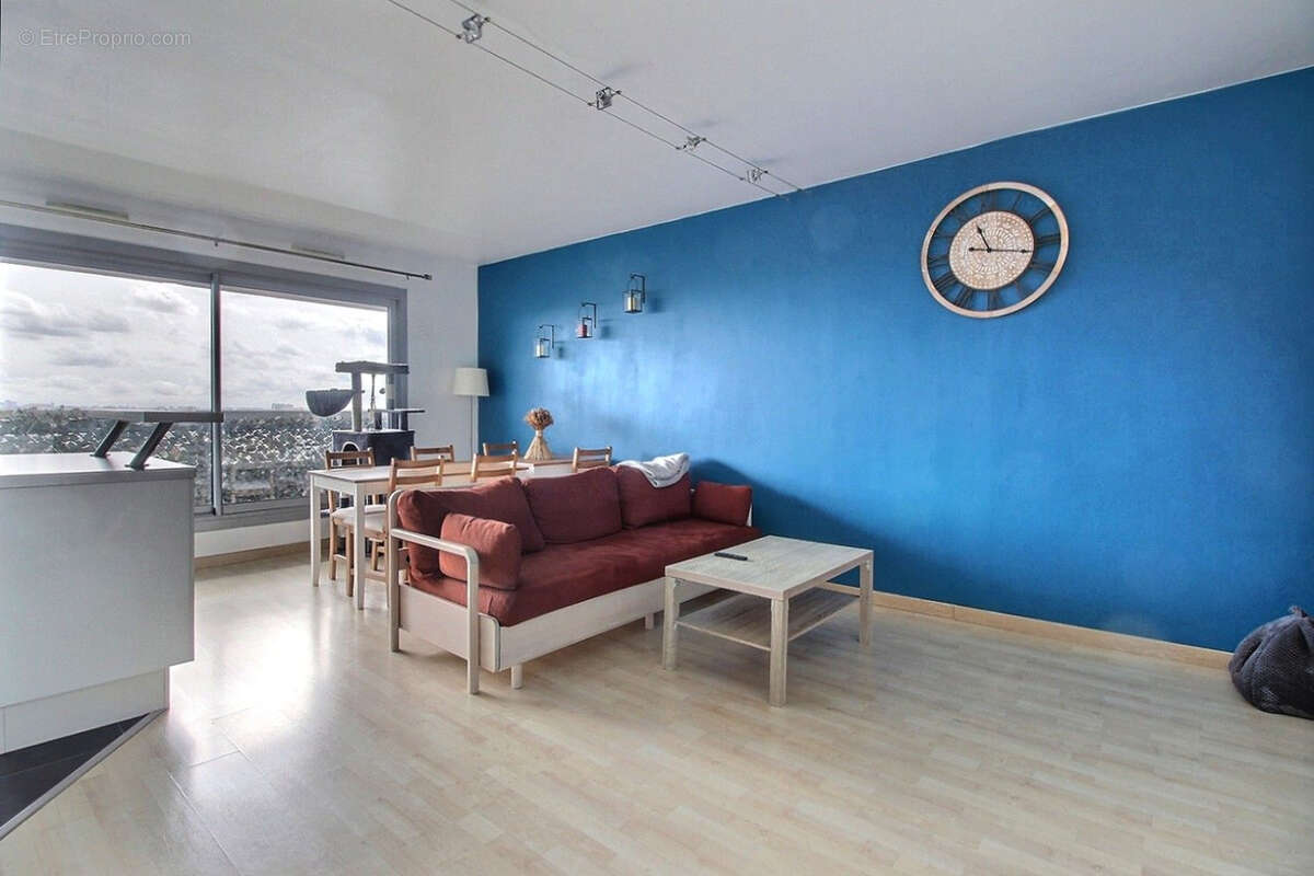 Appartement à ISSY-LES-MOULINEAUX