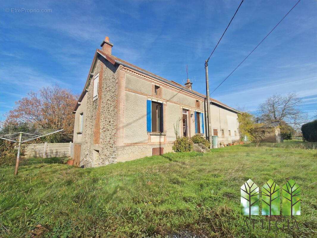Maison à BUSSIERE-SAINT-GEORGES