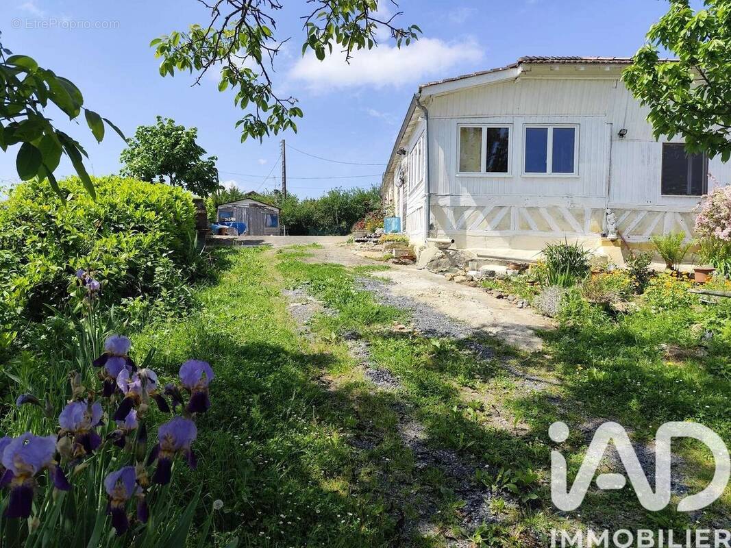 Photo 1 - Maison à BASSOUES