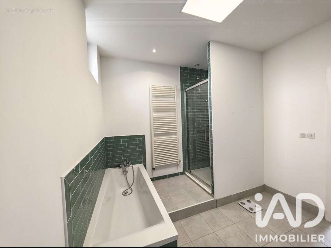Appartement 106 m² à Tarbes  - photo 8