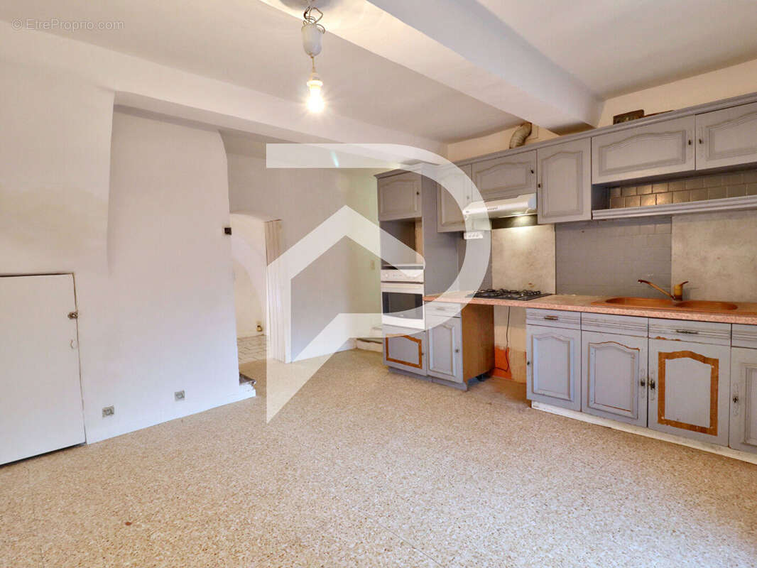 Maison à BEAUMONT-DE-PERTUIS