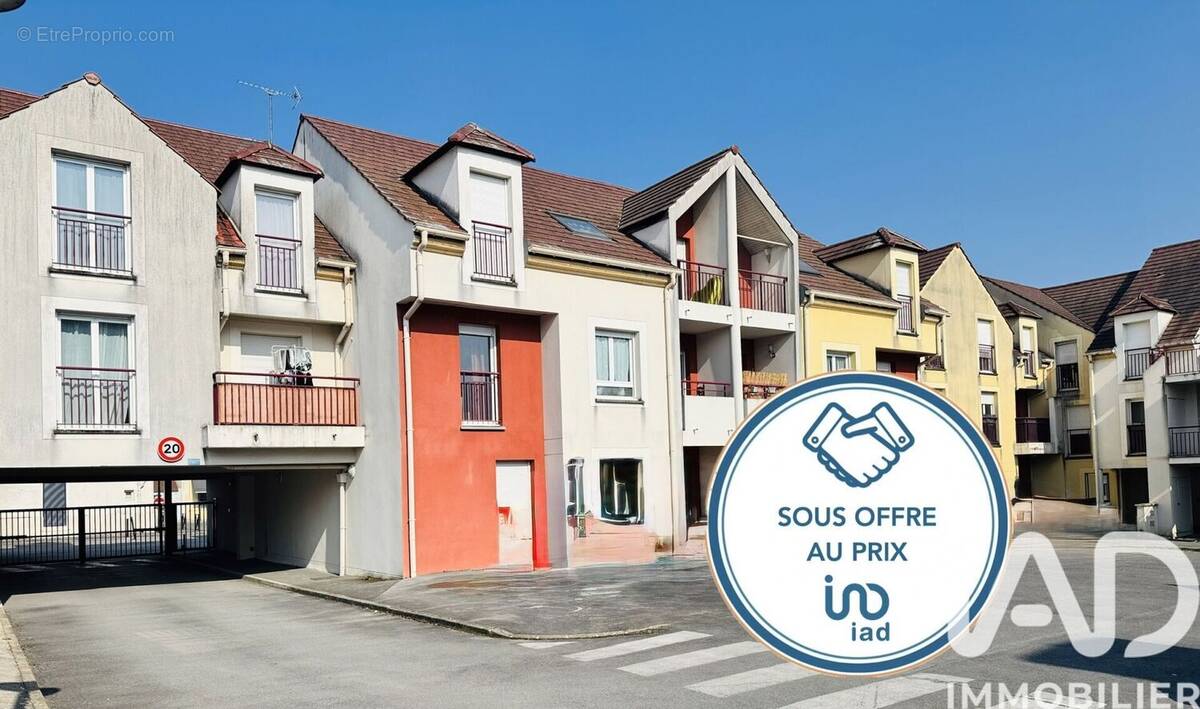 Photo 1 - Appartement à COUBERT