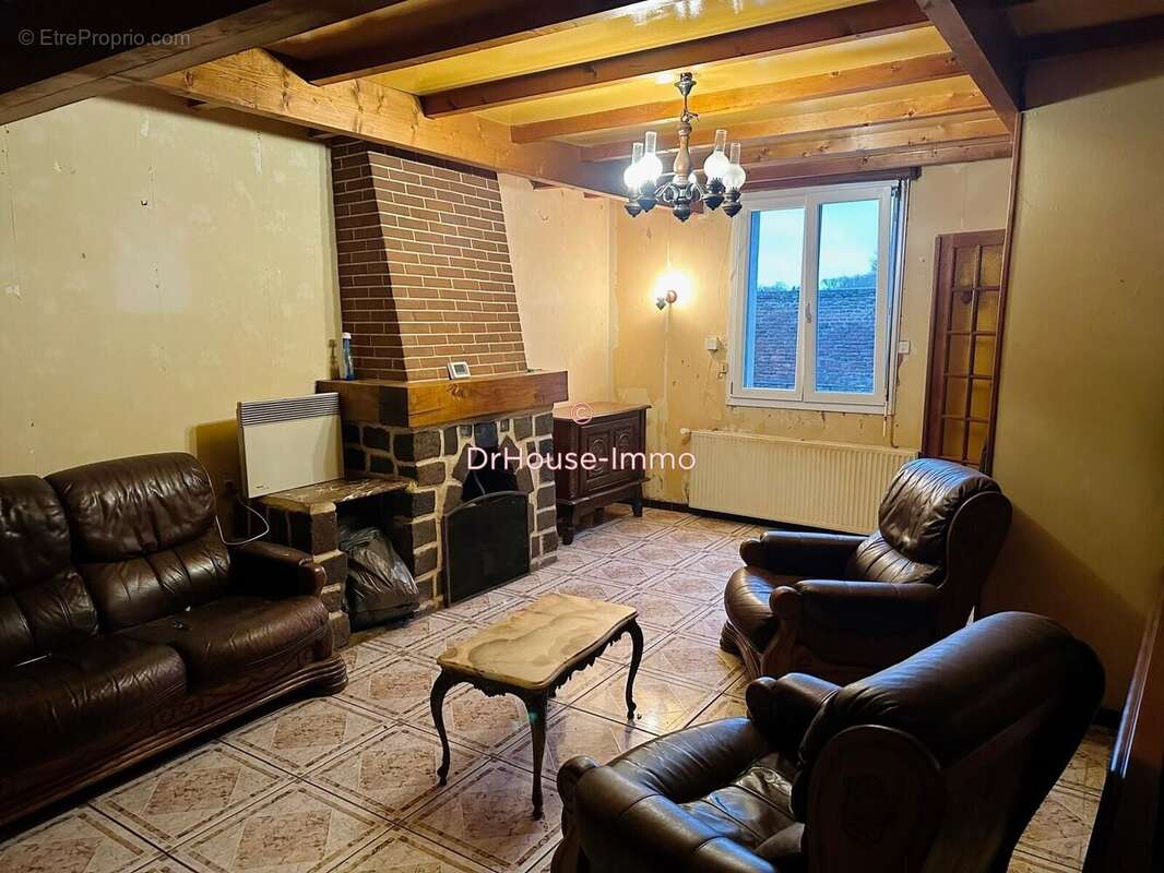 Maison à AUBERCHICOURT