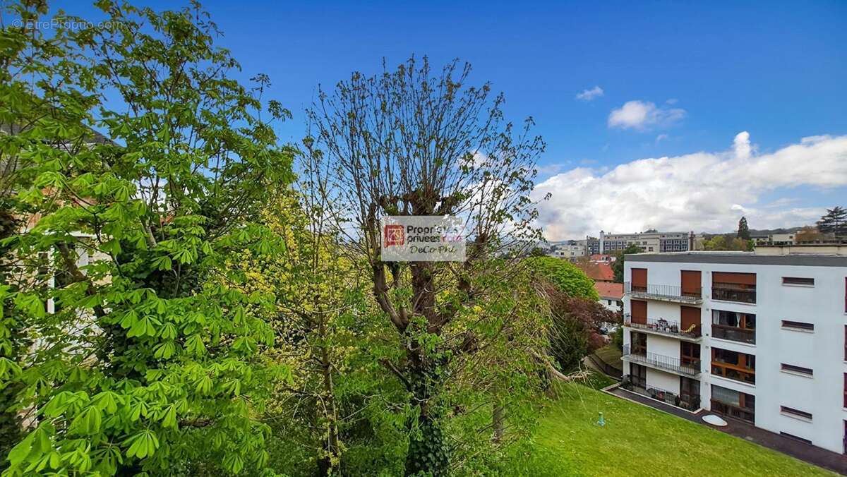 Appartement à VERSAILLES