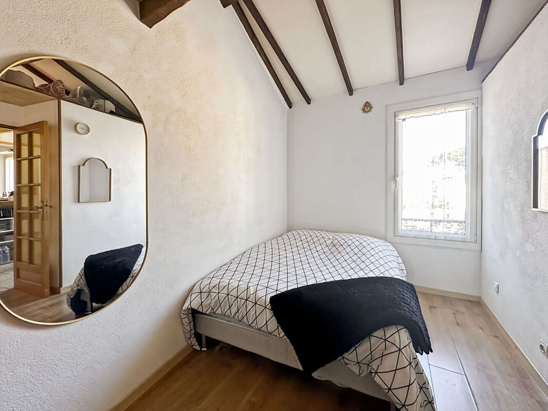 Appartement à SAUSSET-LES-PINS