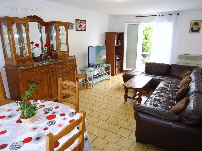 Maison à SARCELLES