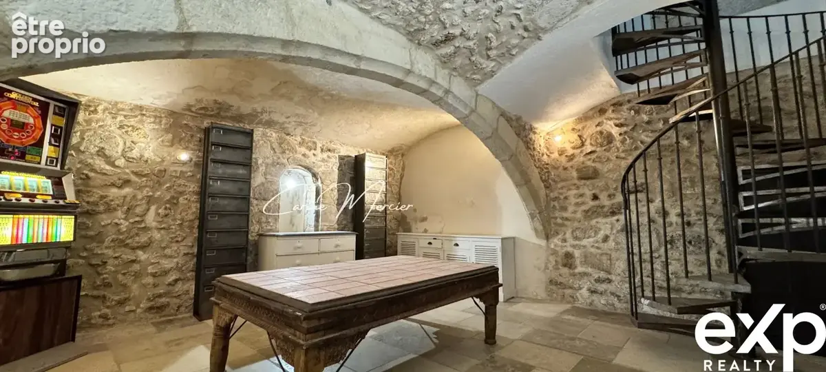 Appartement 6 pièces 220 m² à vendre à Montfort-L'amaury (78490) - photo 2
