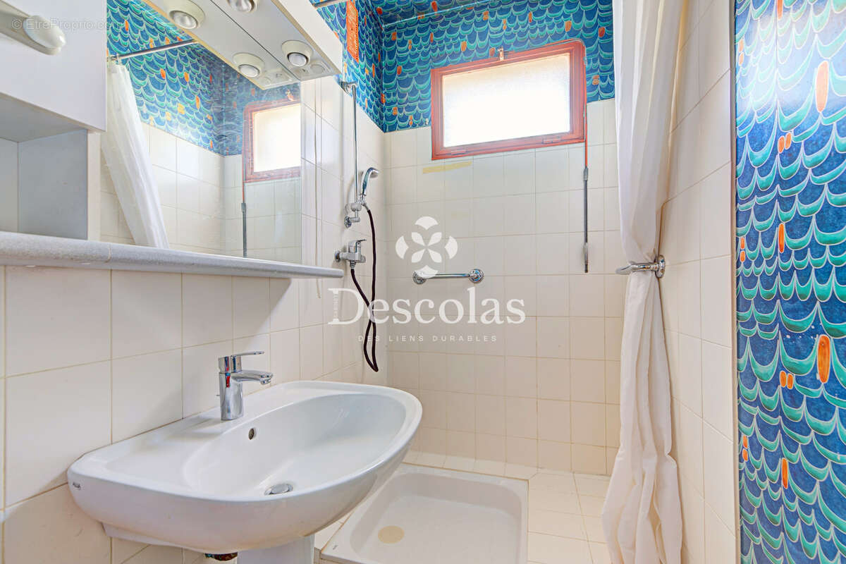 Appartement - 116 m2 - 5 pièces - photo 9