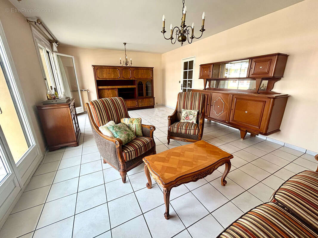 Appartement à POISSY