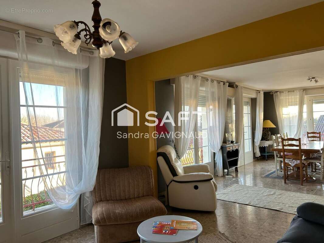 Photo 3 - Maison à MONGAUZY