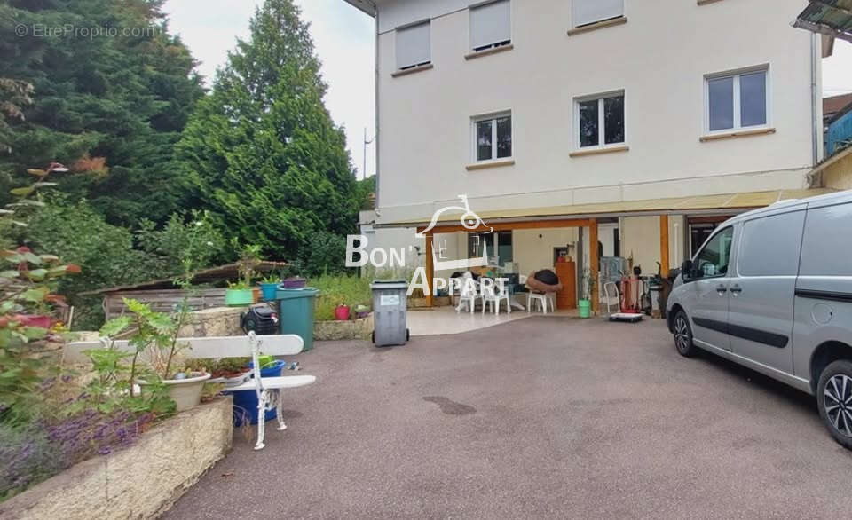 Appartement à JOEUF