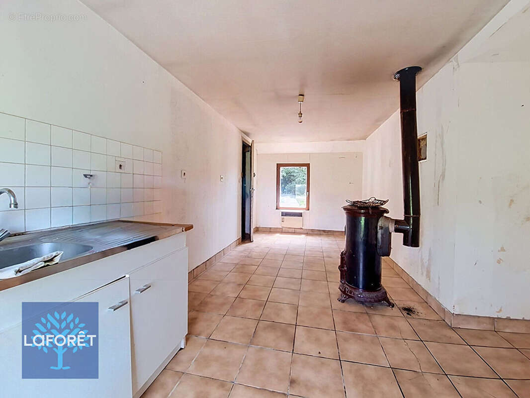 Maison Villamee 4 pièce(s) 95 m2 - photo 4