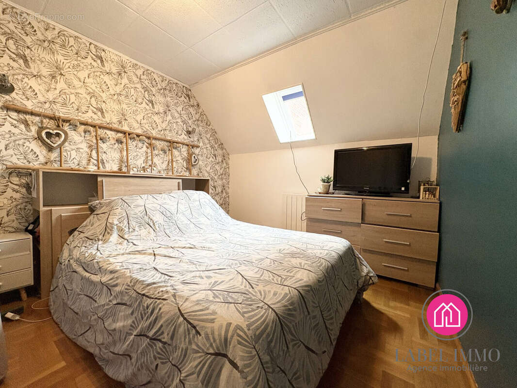 Maison à SIN-LE-NOBLE