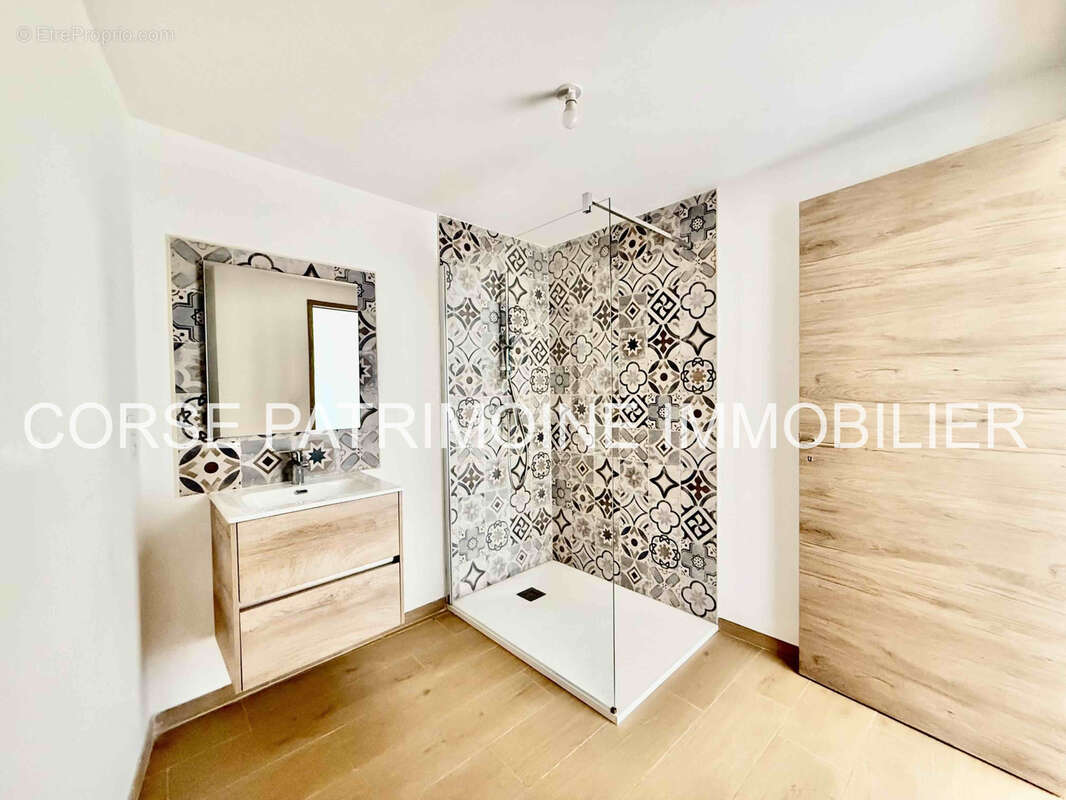 Appartement à CERVIONE