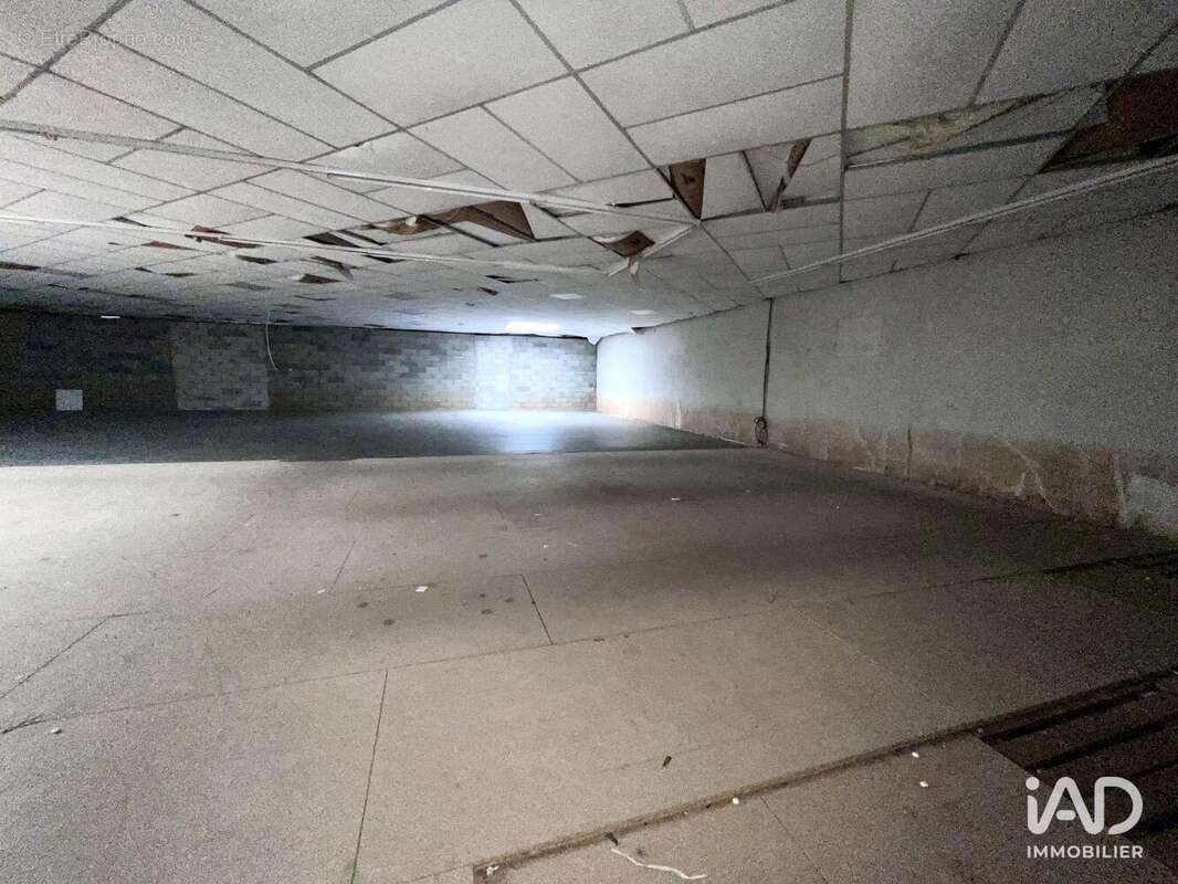 Photo 6 - Commerce à FREJUS