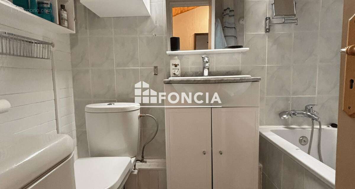La foux d'allos, 200m du centre,  confortable et chaleureux t3 de 45m2 en duplex, 2 belles chambres, spacieux sejour avec terras - photo 12