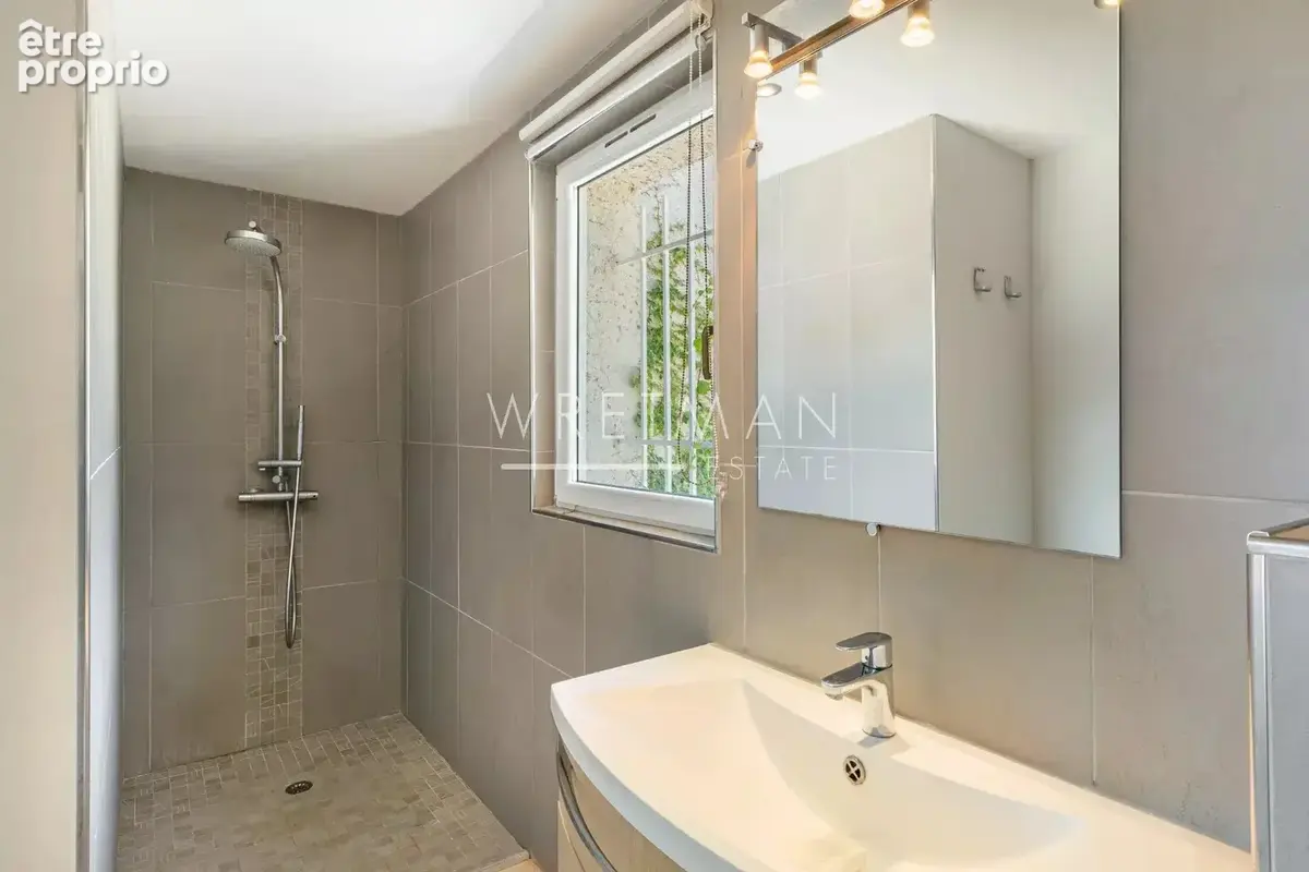 Villa contemporaine avec vue panoramique sur la mer - Tourrettes-sur-Loup - photo 16