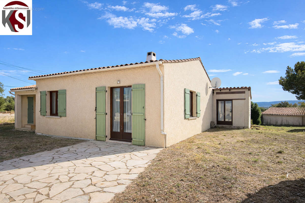 Maison à SEILLONS-SOURCE-D'ARGENS
