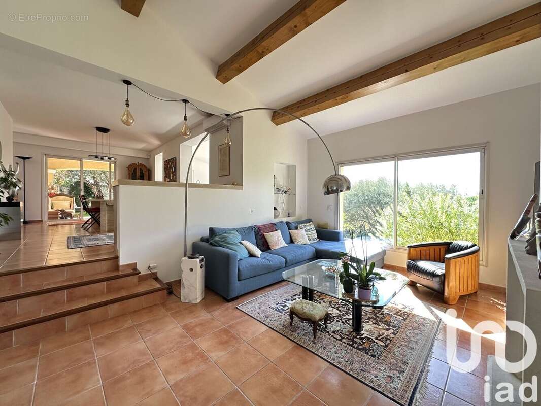 Photo 2 - Maison à CEYRESTE