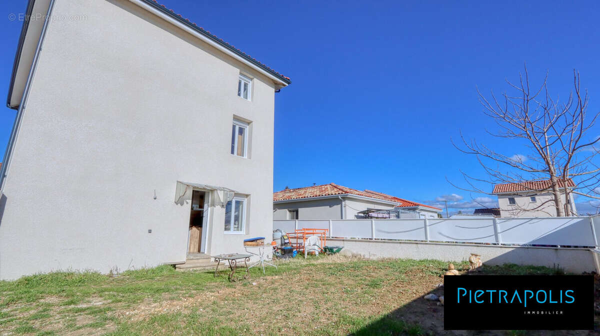 Appartement 81 m² à Agnin  - photo 6