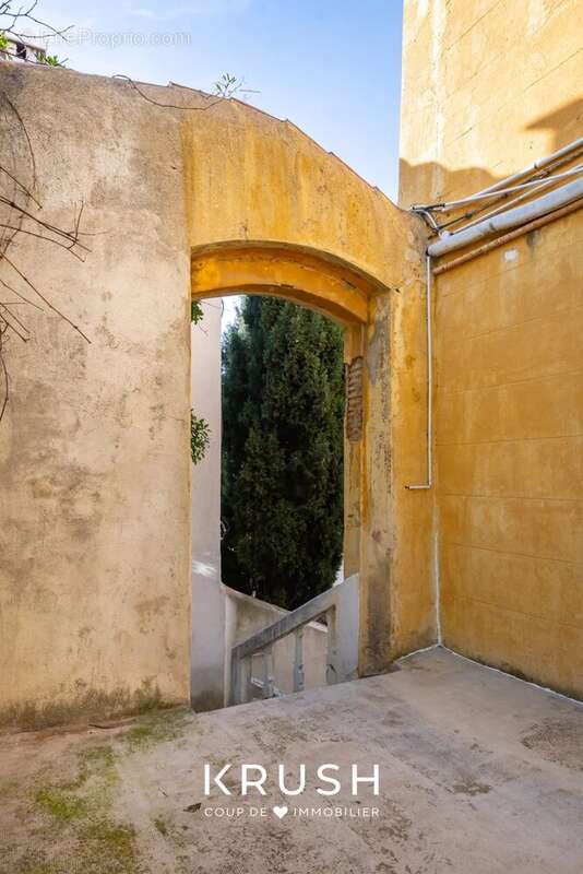 Appartement à MARSEILLE-7E