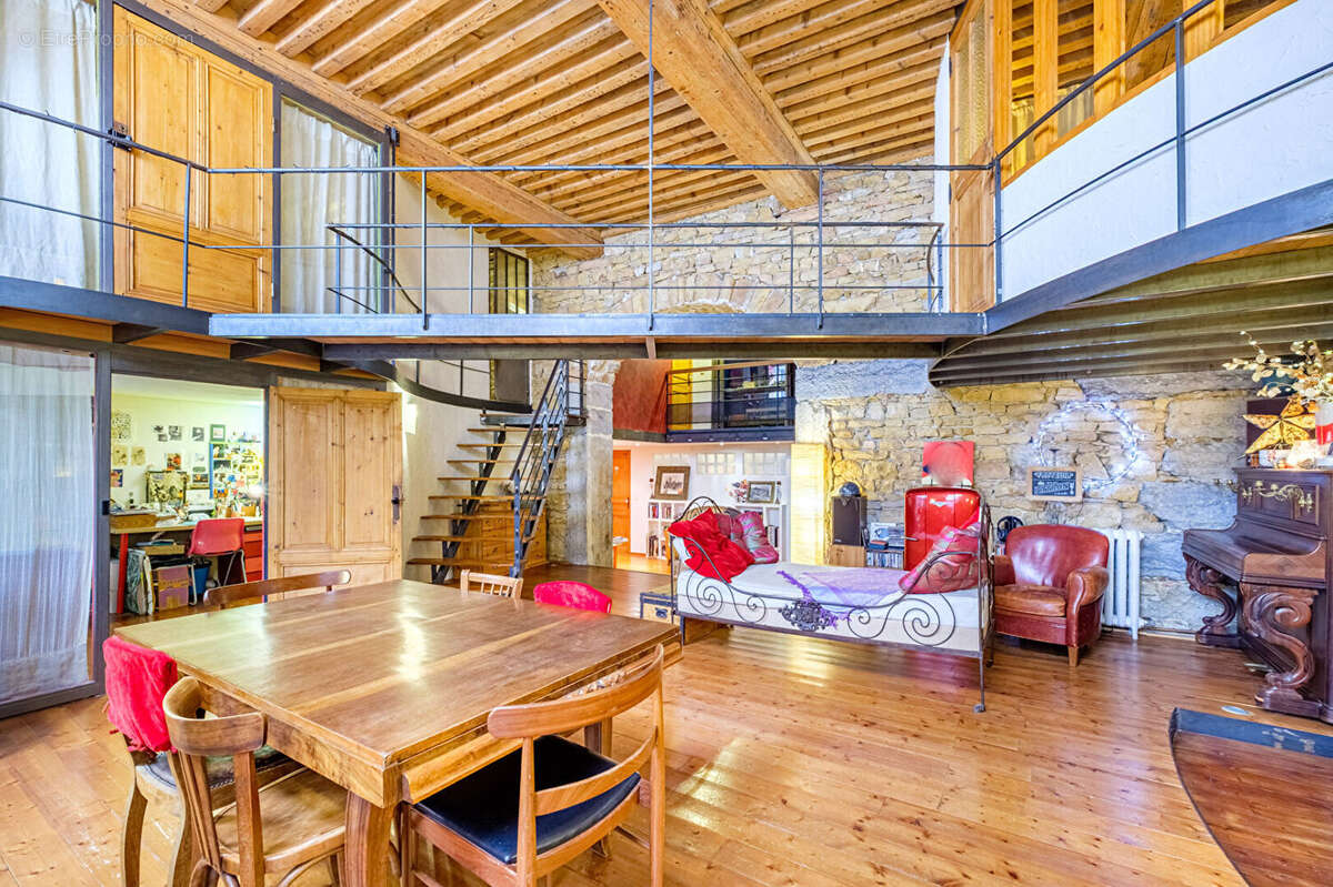 Appartement à LYON-1E