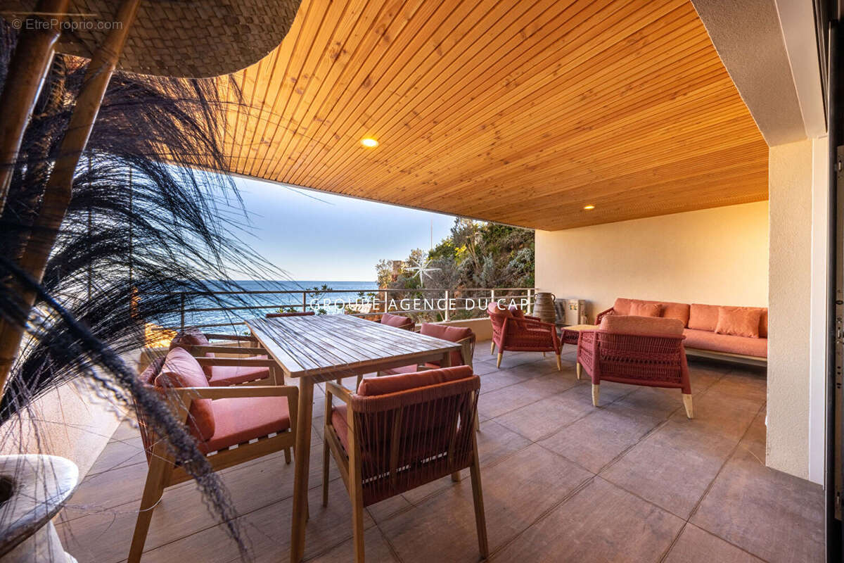 Appartement à SAINT-RAPHAEL