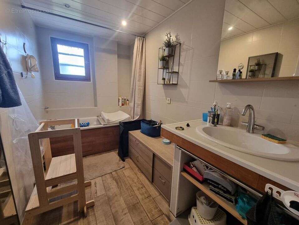 Maison à TOURVILLE-SUR-ODON