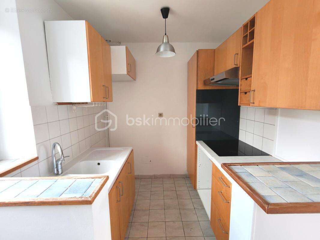 Maison à SAINT-GERMAIN-LES-ARPAJON