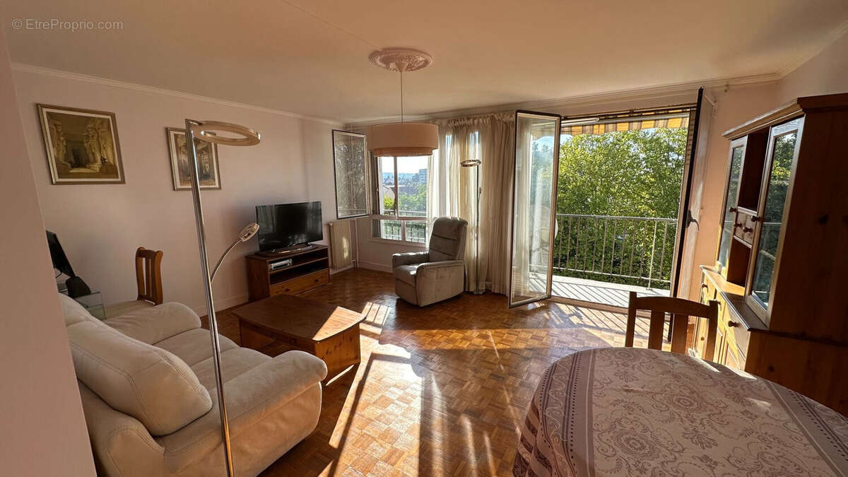 Appartement à JOINVILLE-LE-PONT