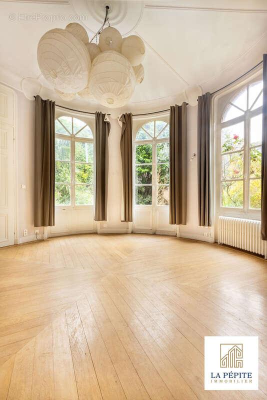 Maison à VALENCIENNES