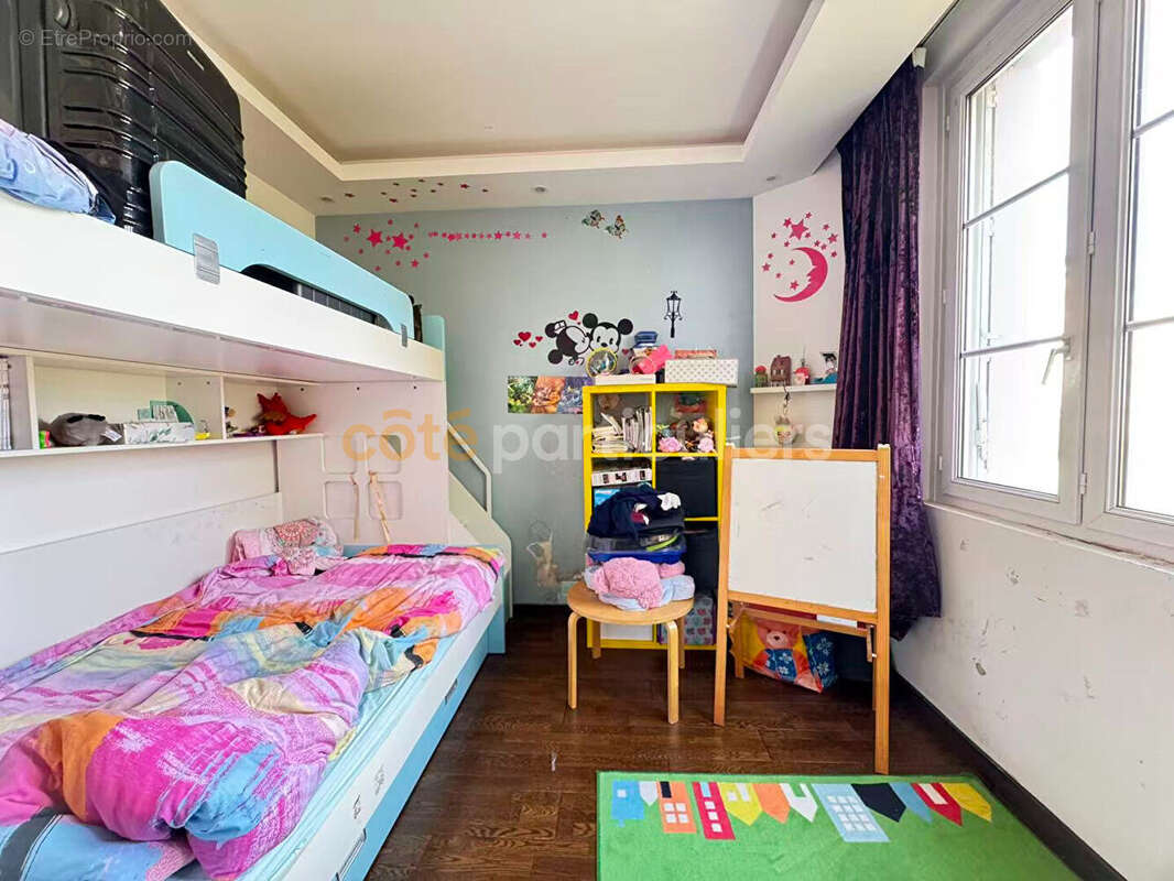 Appartement à LE BOURGET