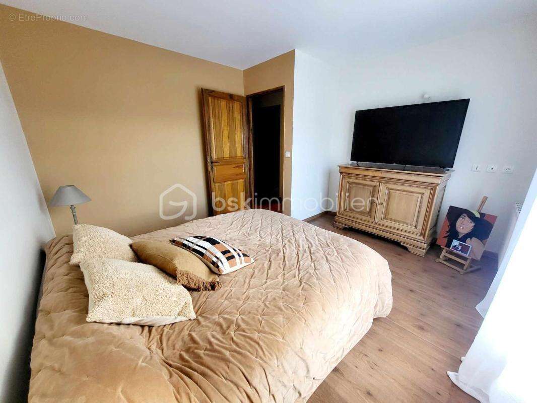 Maison provençale 155 m² Lachapelle sous Aubenas - photo 11