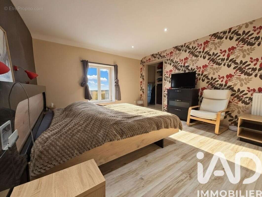 Photo 5 - Maison à POURU-SAINT-REMY