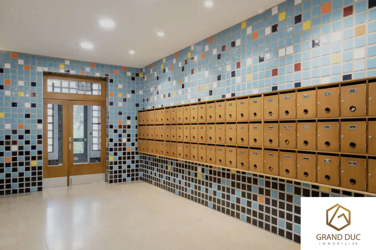 Appartement à MARSEILLE-2E