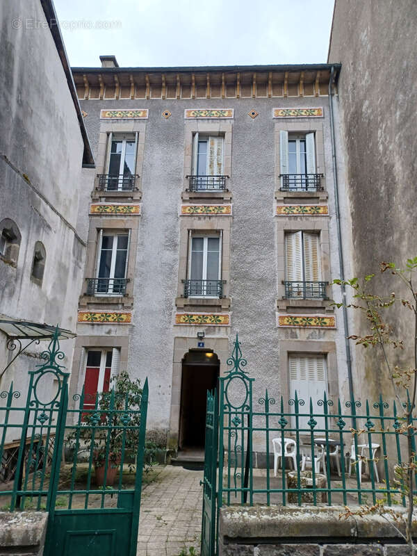 Appartement à MAURIAC