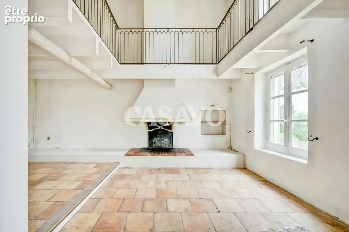 Vente Maison 8 pièces de 435m² - 13310 Saint-Martin-de-Crau - photo 10