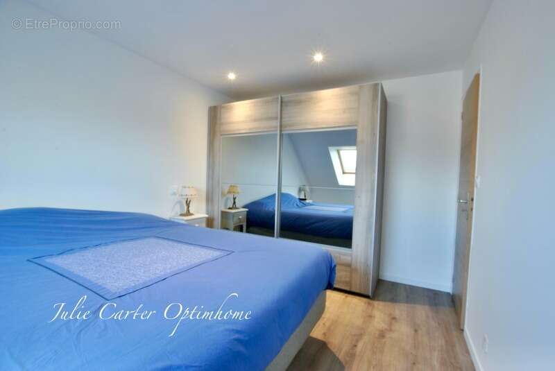 Maison à COURTILLERS