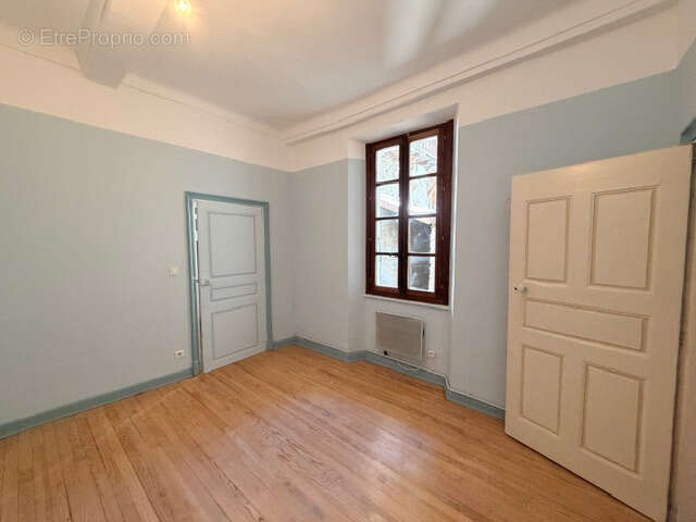 Appartement de charme entièrement rénové au cœur d’Embrun - photo 5