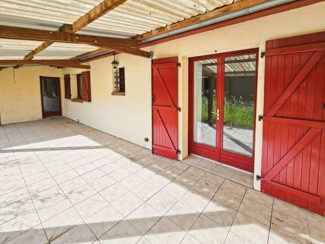 Maison à EPUISAY